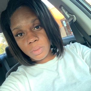 Meet your Posher, Jasmaine